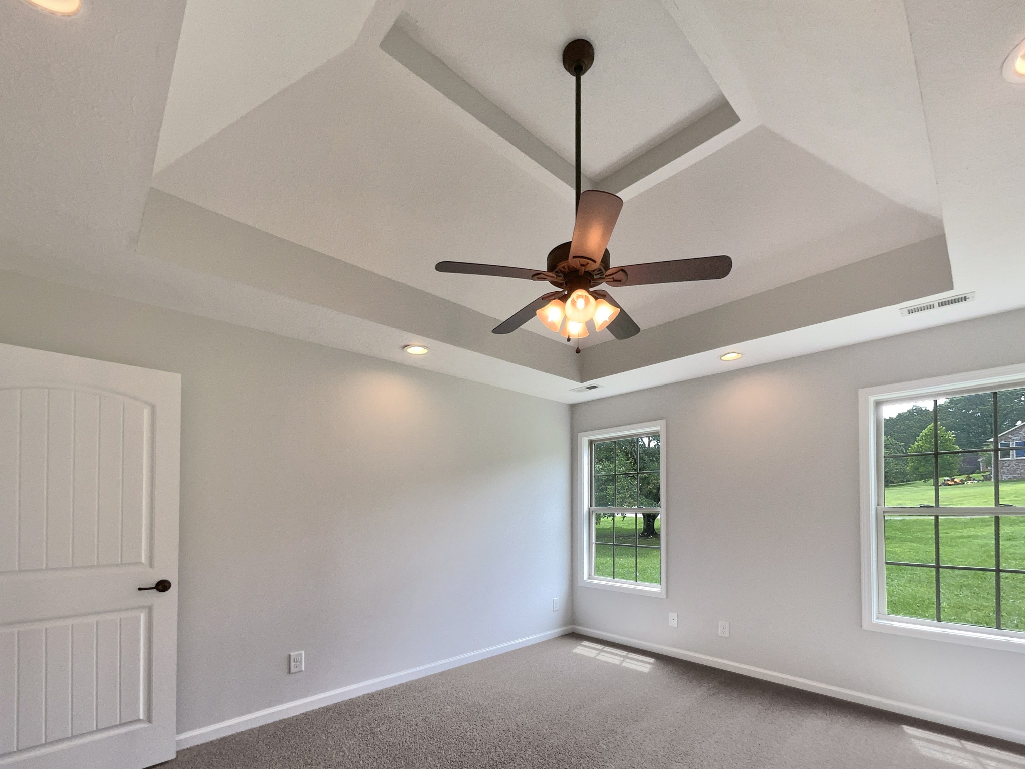 851 Salem Road Clarksville, TN 37040 - Photo 17 of 21 a view of an empty room with a window