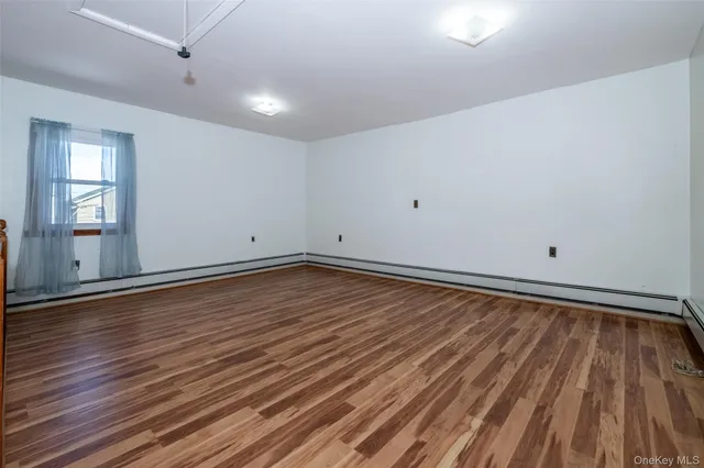 $325,000 | 75-c Edgewater Park Edgewater Park, Unit 75C | Throgs Neck