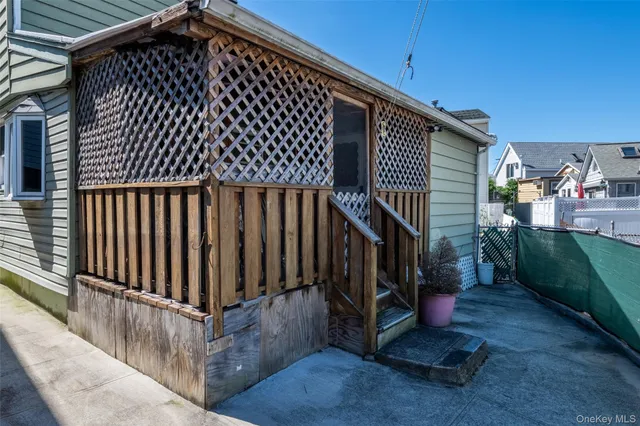 $325,000 | 75-c Edgewater Park Edgewater Park, Unit 75C | Throgs Neck