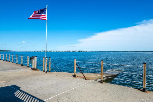 $325,000 | 75-c Edgewater Park Edgewater Park, Unit 75C | Throgs Neck