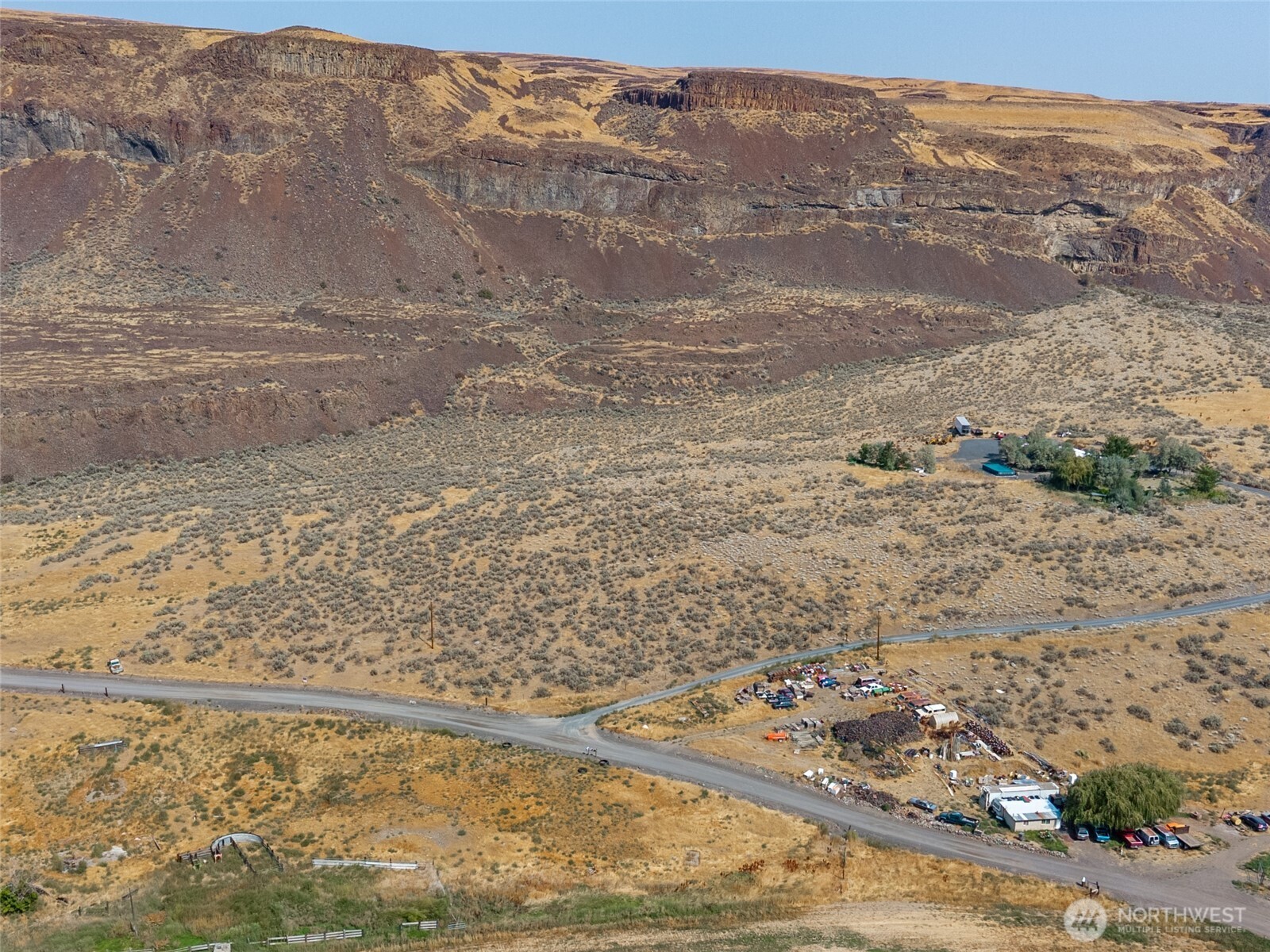 131 Wagon Road Palisades, WA 98845 - Photo 19 of 21 a view of ocean and mountain