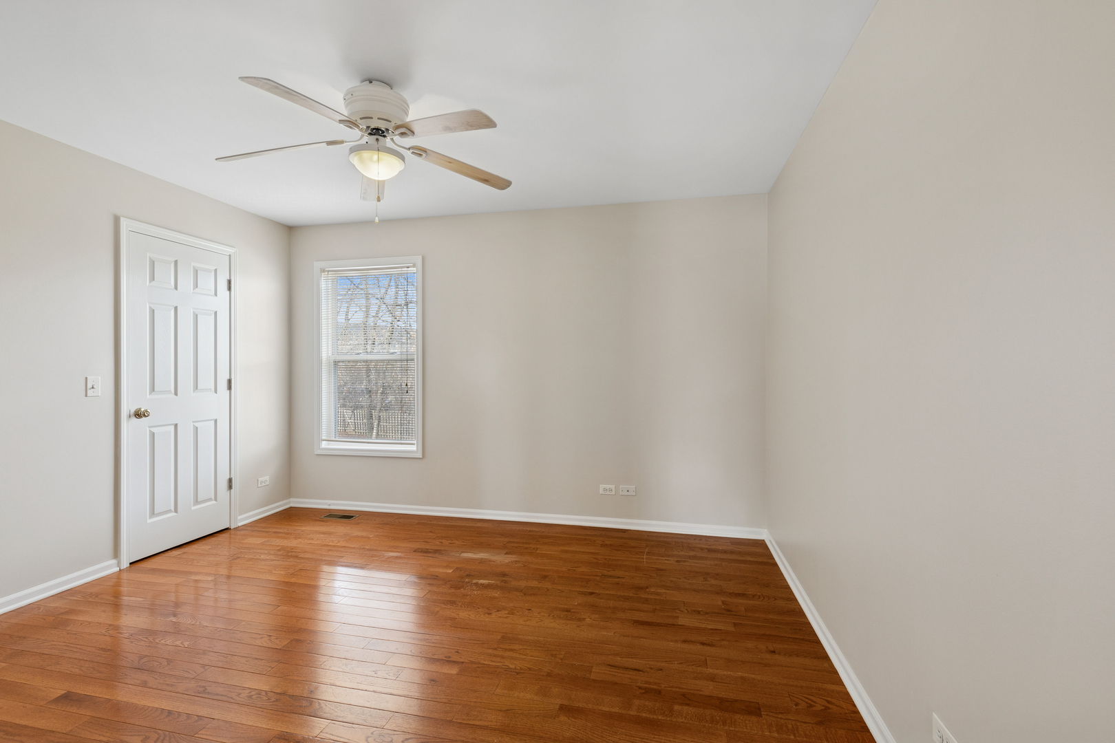 145 South Oakleaf Road Algonquin, IL 60102 - Photo 15 of 24