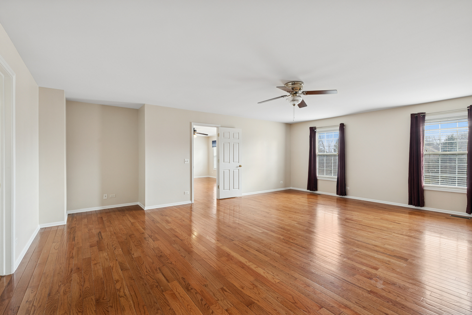 145 South Oakleaf Road Algonquin, IL 60102 - Photo 9 of 24