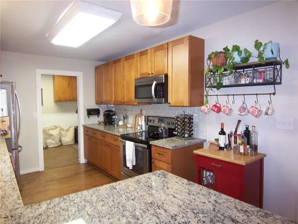 $2,650 | 125 King Street, Roswell, GA 30075