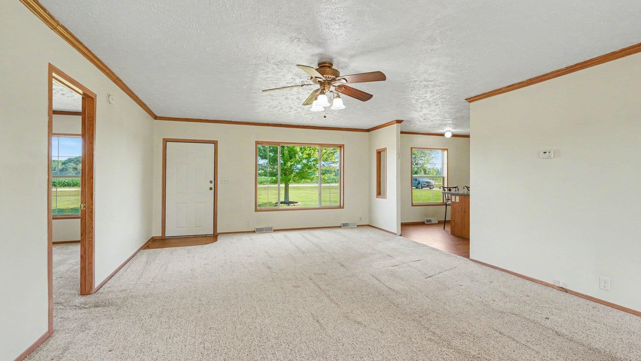 3895 West Broomfield Road Mount Pleasant, MI 48858 - Photo 3 of 34
