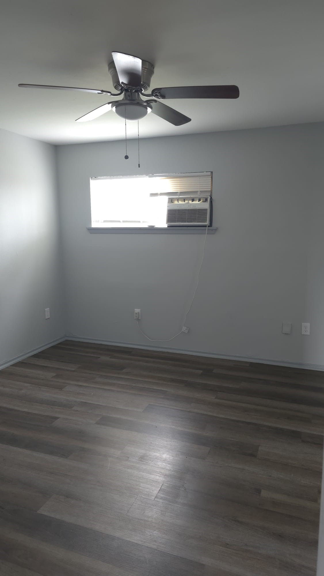 10209 Wiggins Street, Unit 9 Houston, TX 77029 - Photo 3 of 6