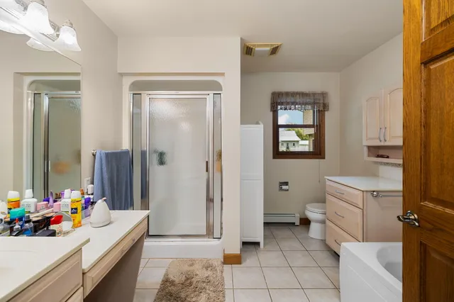 $550,000 | 211 Bluff Avenue, Eastlake, MI 49626