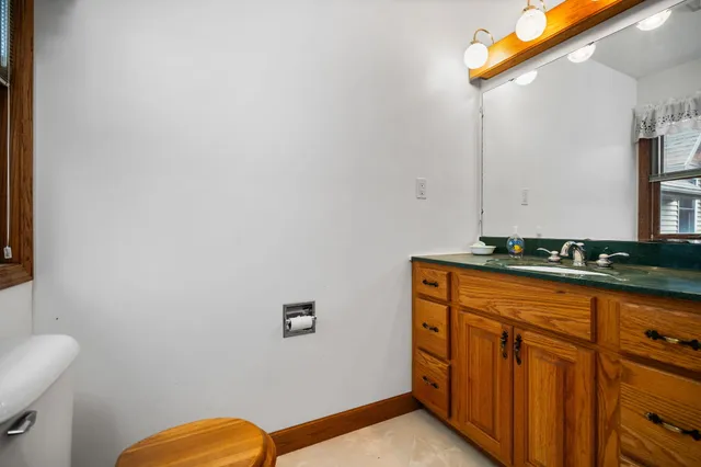 $550,000 | 211 Bluff Avenue, Eastlake, MI 49626