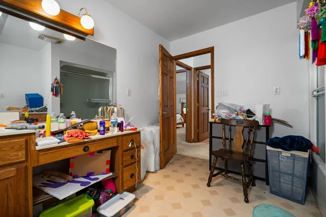 $550,000 | 211 Bluff Avenue, Eastlake, MI 49626