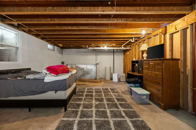 $550,000 | 211 Bluff Avenue, Eastlake, MI 49626