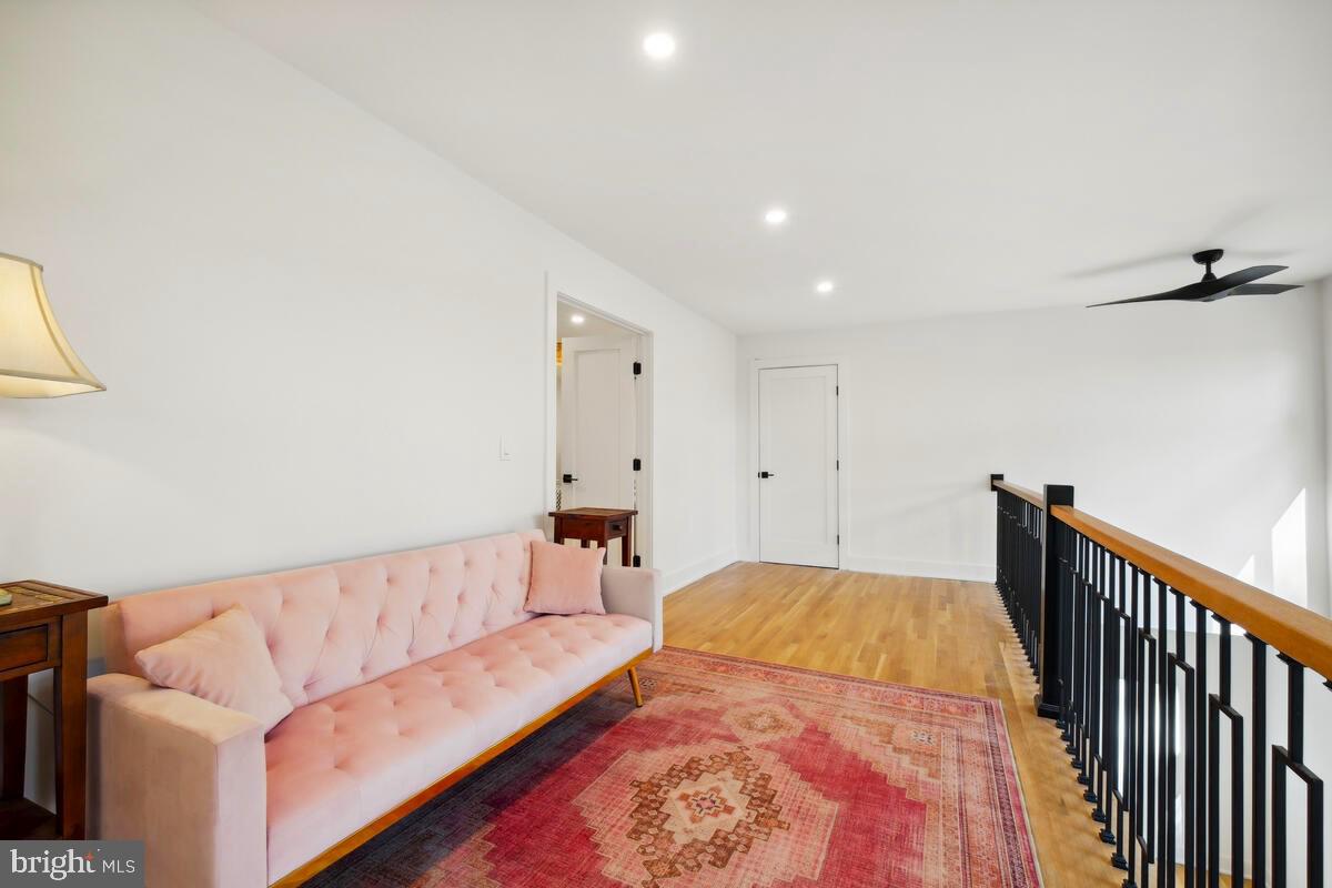 11900 Viewcrest Terrace Silver Spring, MD 20902 - Photo 40 of 69 a bed room with a bed and a couch