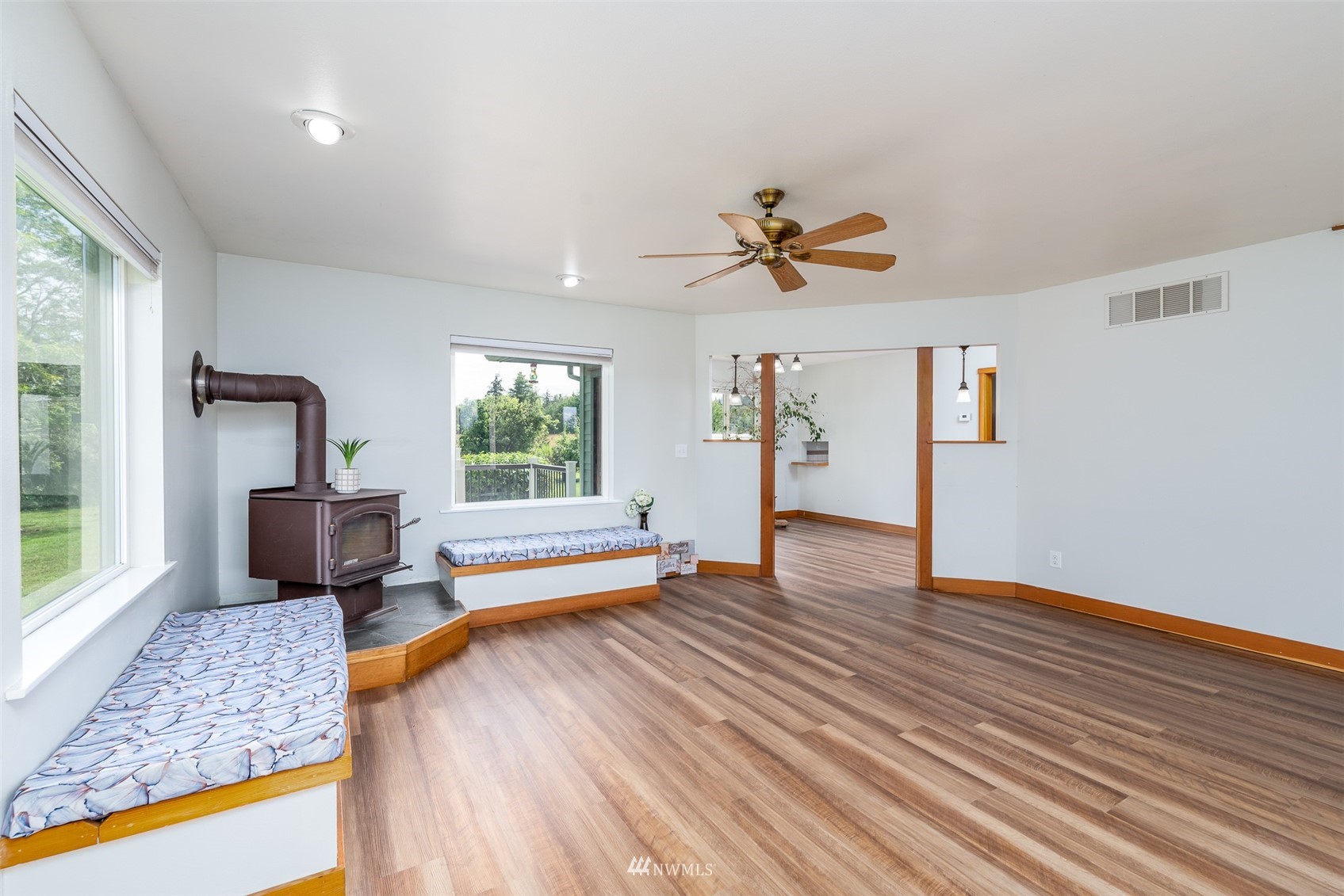 6674 Olson Road Ferndale, WA 98248 - Photo 3 of 40