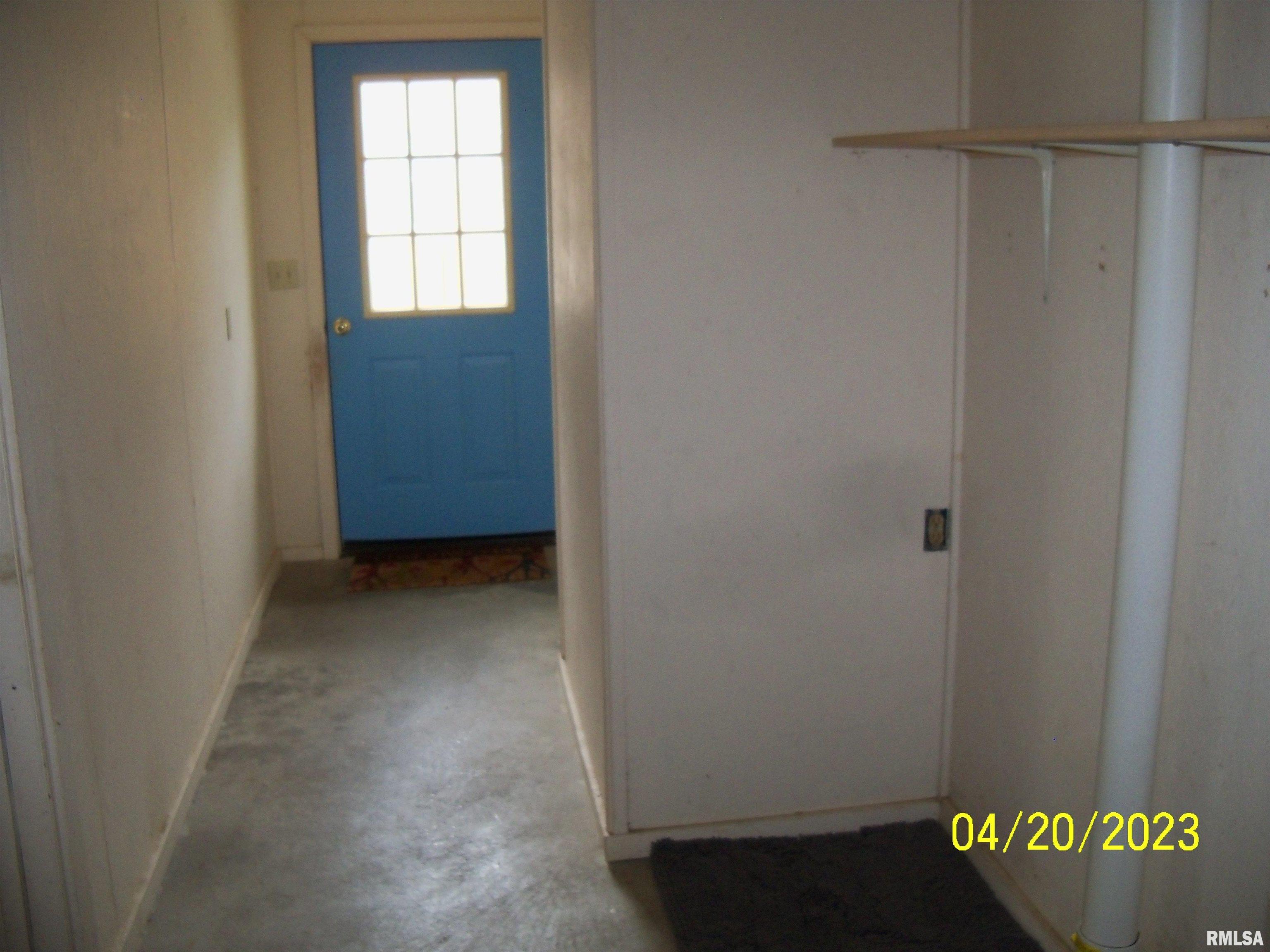 1727 Mound Road Jacksonville, IL 62650 - Photo 16 of 18 Gallery Image 16