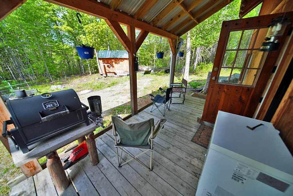 195 Dagget Road Houlton, ME 04730 - Photo 9 of 54 grilling-smoking-me-off-gri