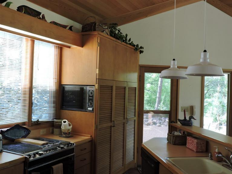2944 Eastside Road Jacksonville, OR 97530 - Photo 21 of 35 Additional Photo