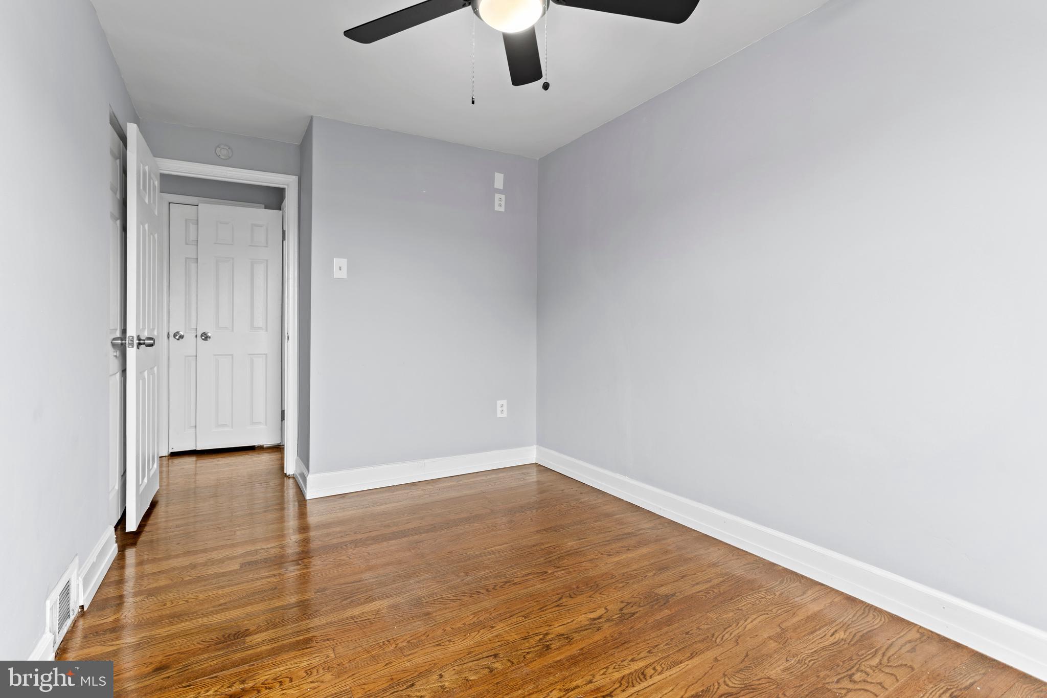 2012 Heather Road Folcroft, PA 19032 - Photo 17 of 25