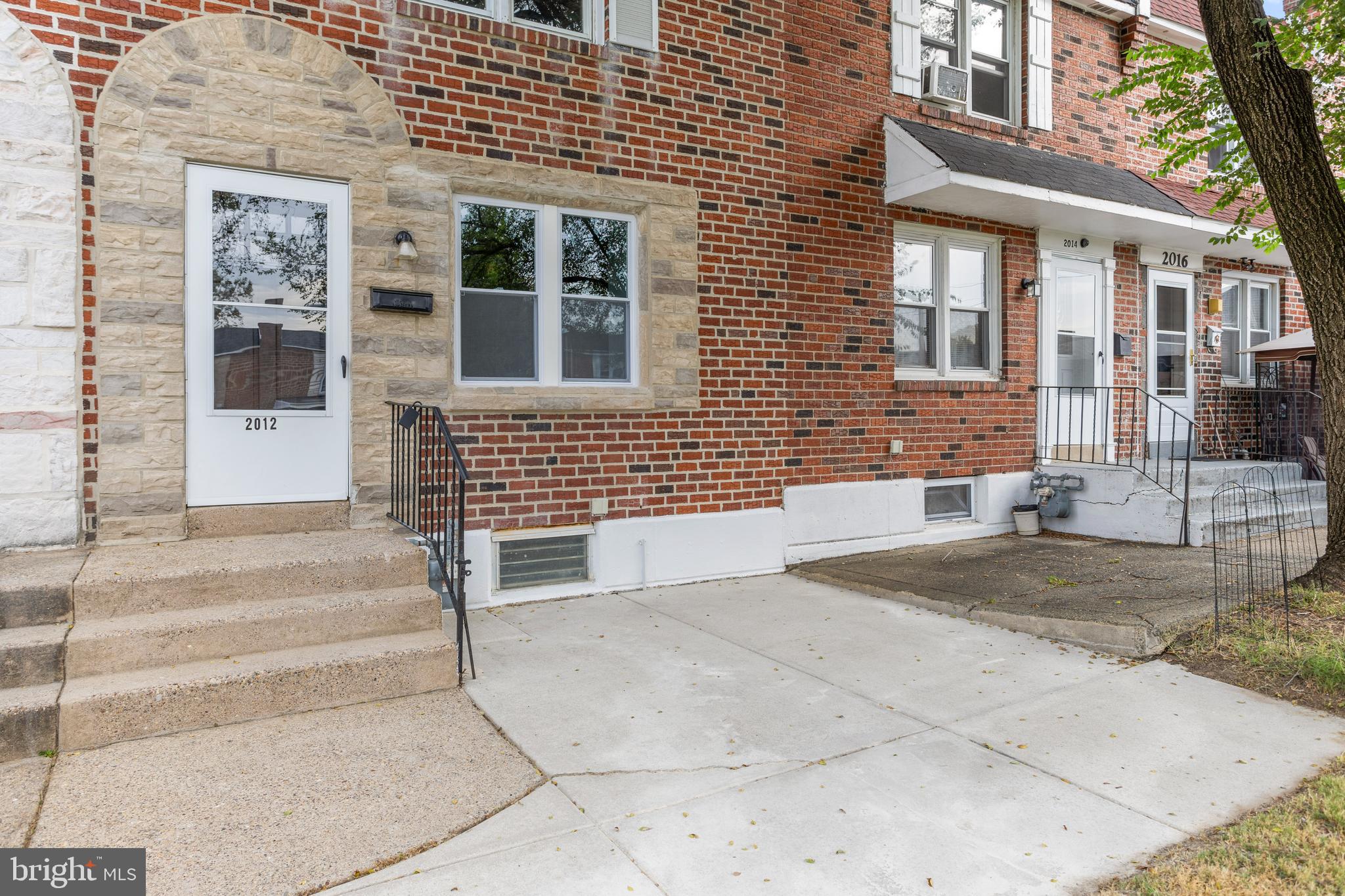 2012 Heather Road Folcroft, PA 19032 - Photo 3 of 25