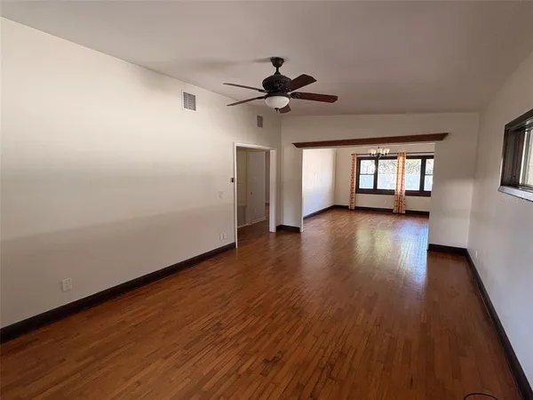 $2,695 | 1137 Oaks Boulevard, Winter Park, FL 32789