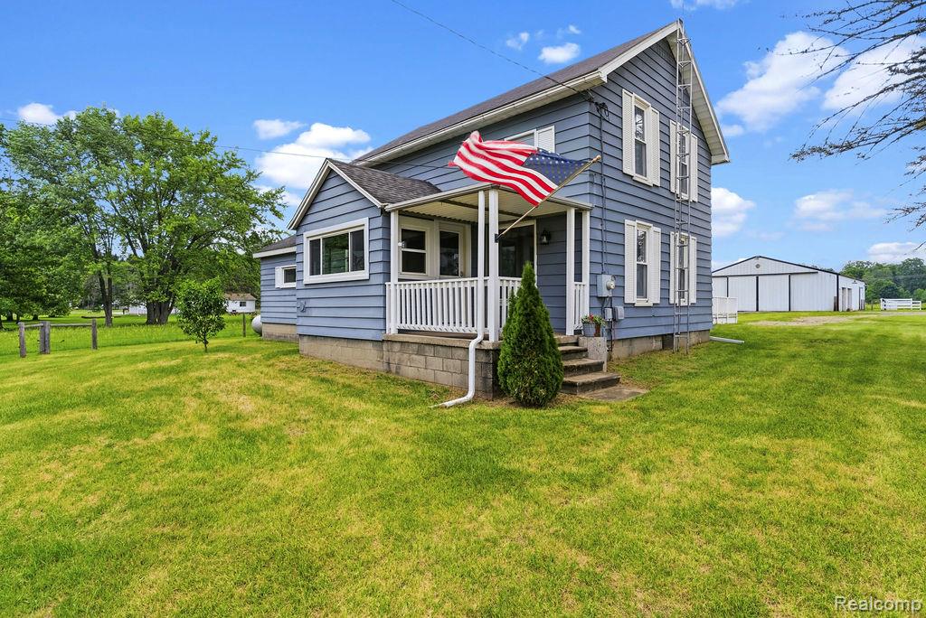 12466 Center Road Clio, MI 48420 - Photo 4 of 63
