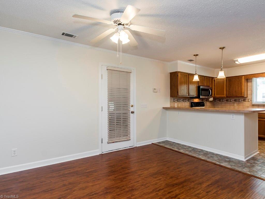 3301 Quail Run Drive High Point, NC 27265 - Photo 13 of 27 Gallery Image 13