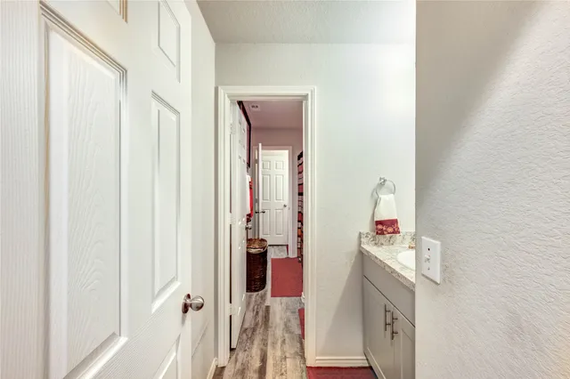 $323,000 | 4338 Tulip Oak Drive, Houston, TX 77068