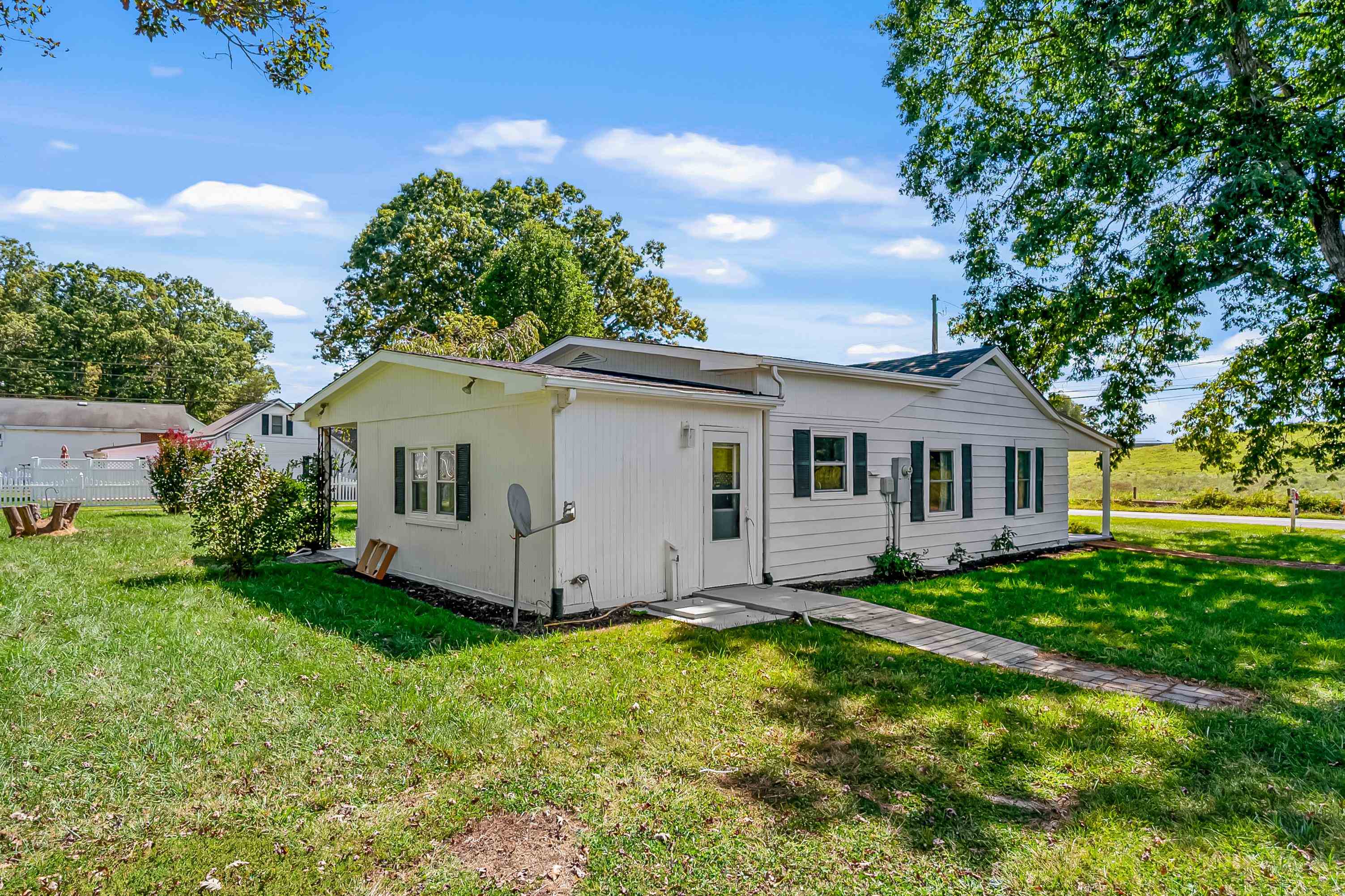 5744 McCoy Road Blacksburg, VA 24060 - Photo 42 of 58 Gallery Image 42