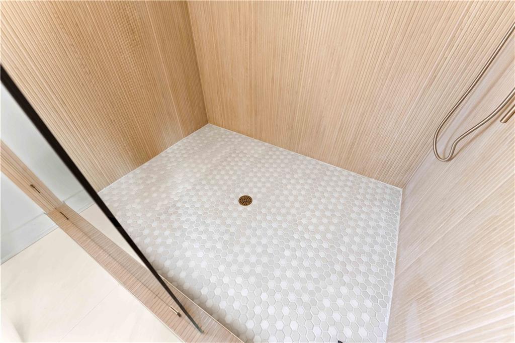 286 Sisson Avenue Northeast Atlanta, GA 30317 - Photo 39 of 56 a view of bathroom