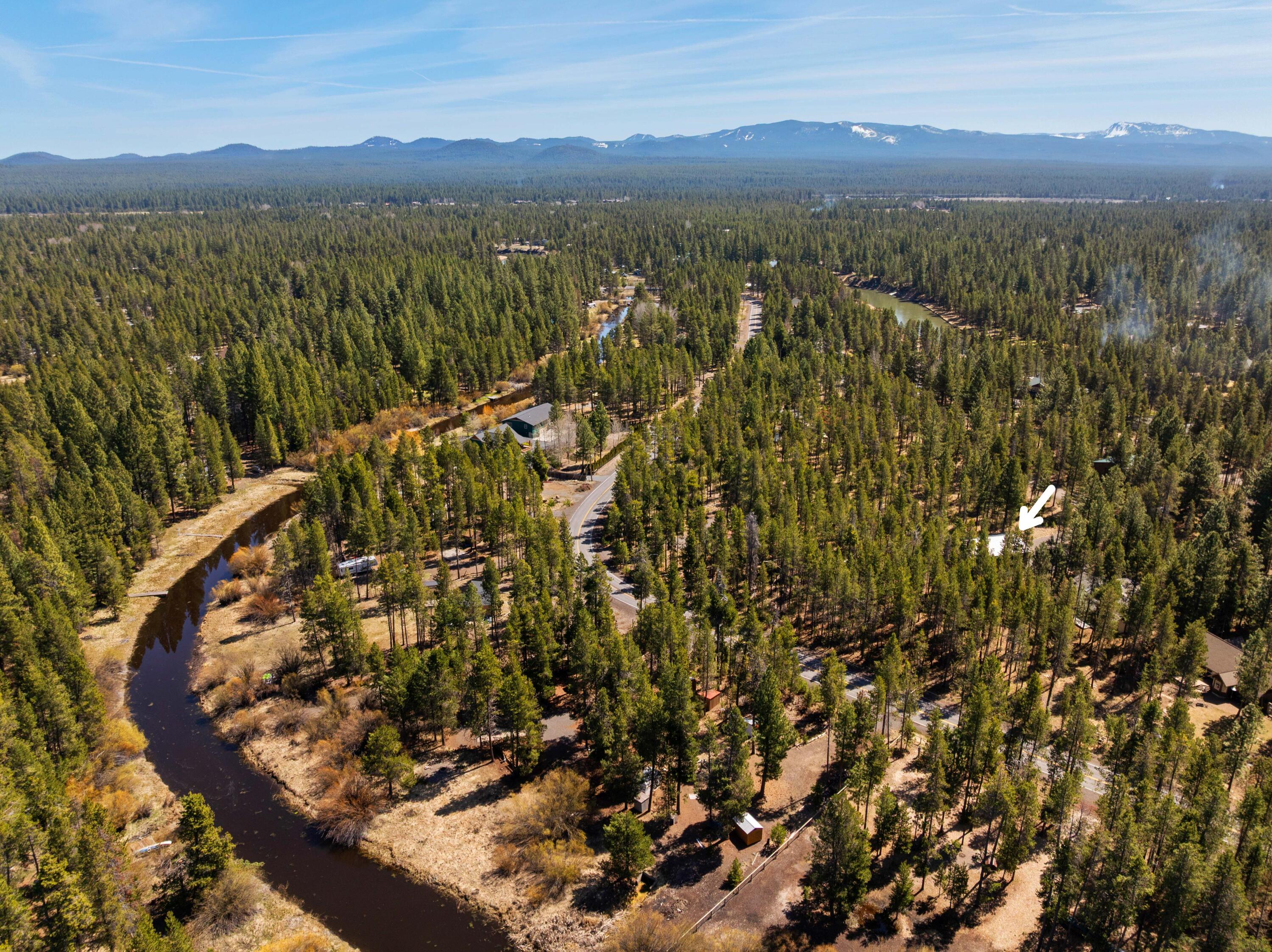 17094 Sacramento Road Bend, OR 97707 - Photo 2 of 9 Location