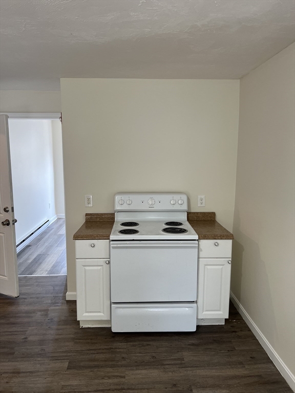 12 Aspen Street Ware, MA 01082 - Photo 4 of 17 a utility room with washer and dryer
