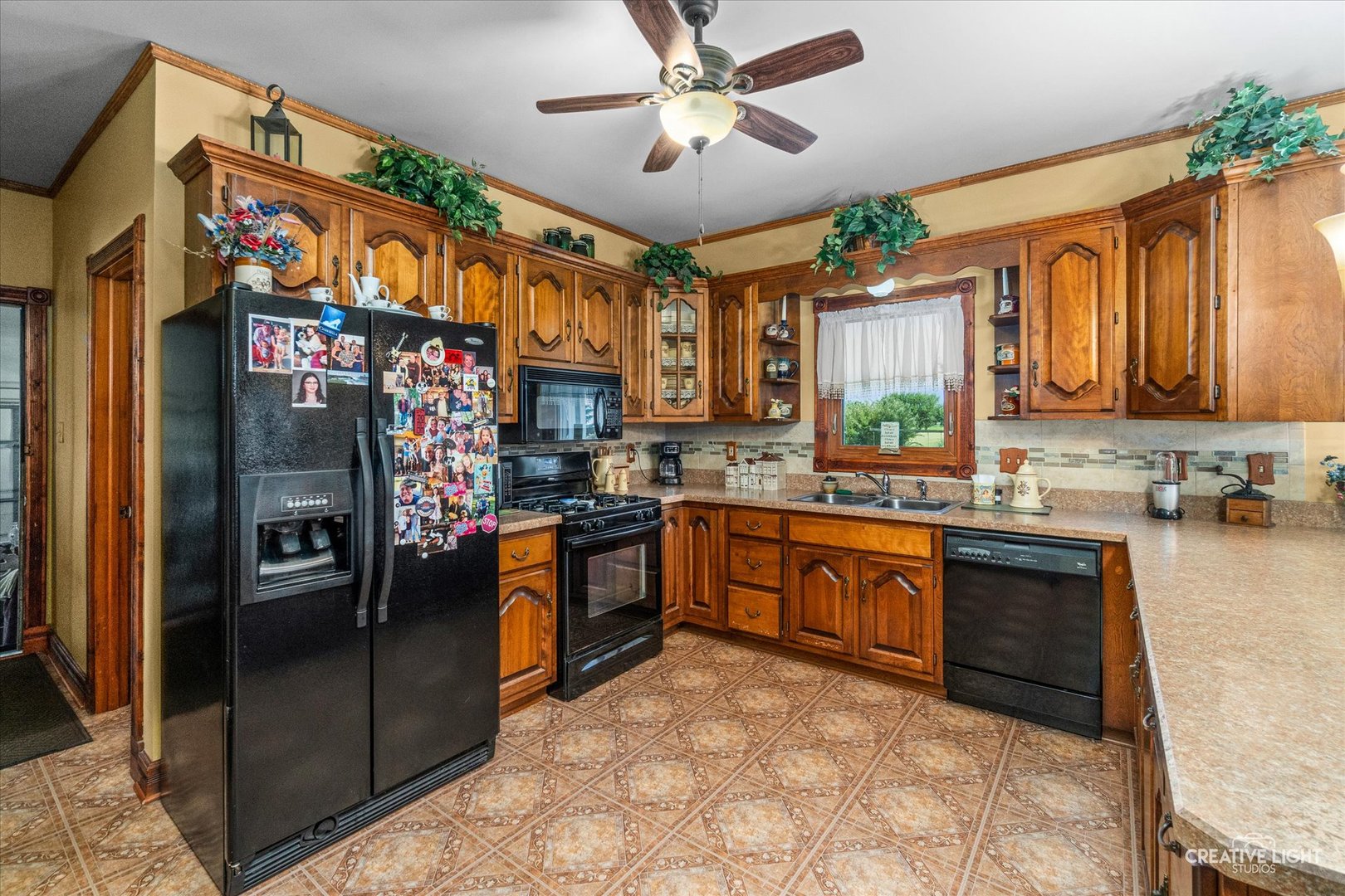 16303 Pratt Road Sandwich, IL 60548 - Photo 9 of 35 Gallery Image 9