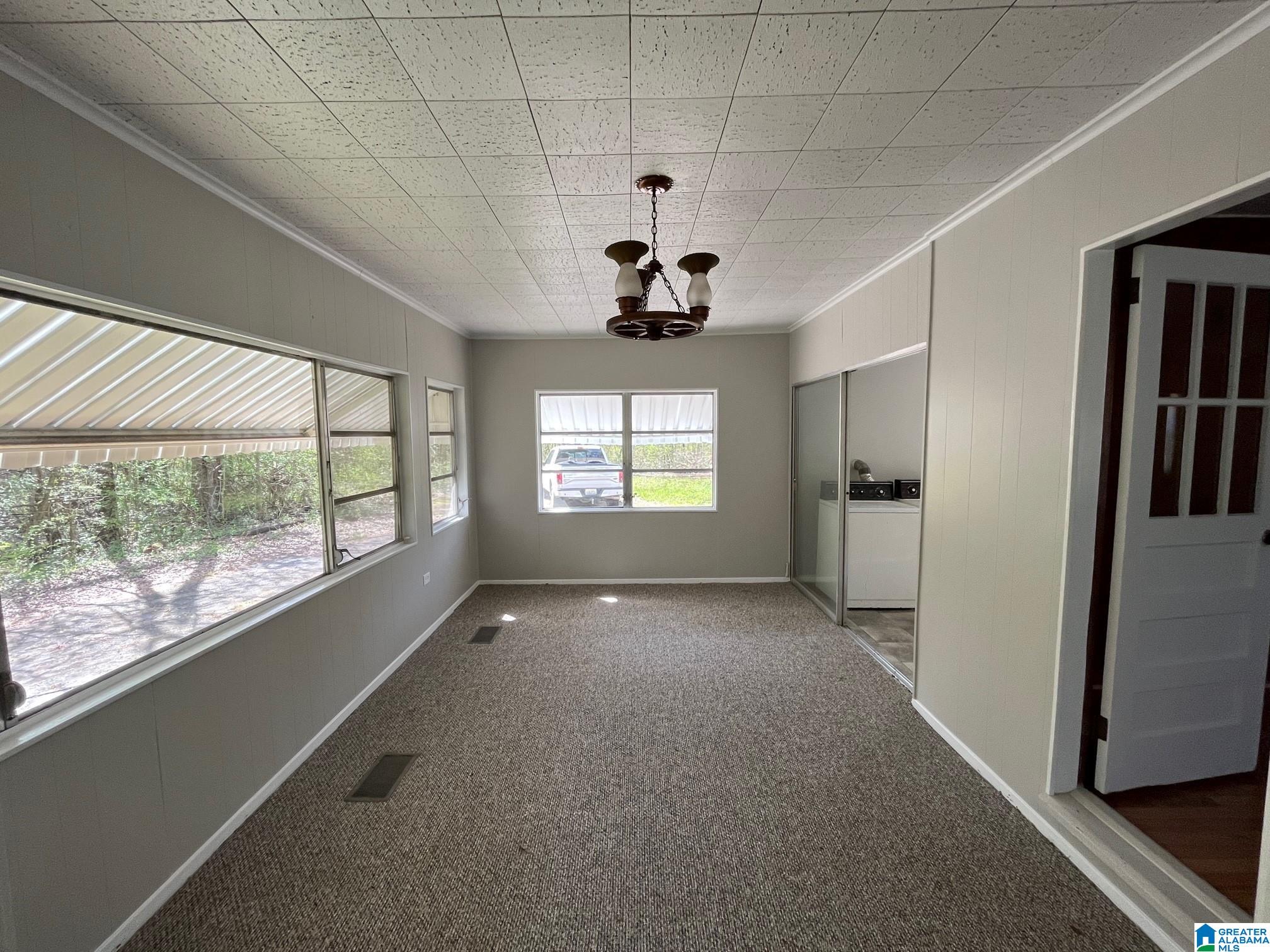 553 Polly Reed Road Northeast Birmingham, AL 35215 - Photo 8 of 15