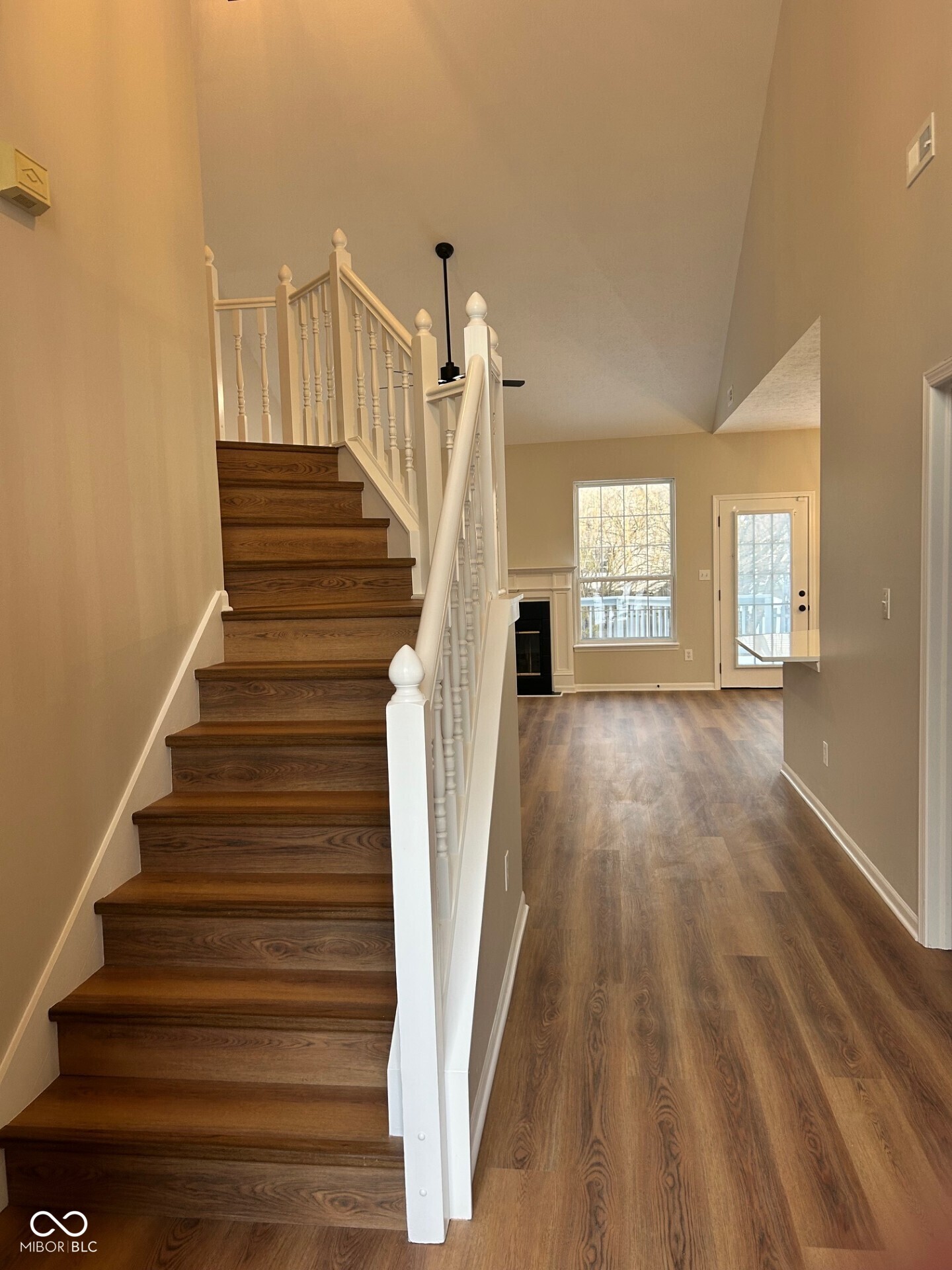 10132 Lauren Pass Fishers, IN 46037 - Photo 5 of 32