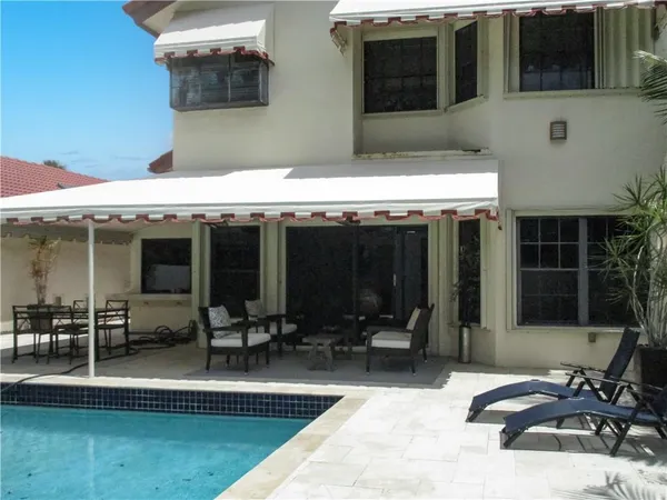 $7,800 | 21723 Club Villa Terrace, Boca Raton, FL 33433