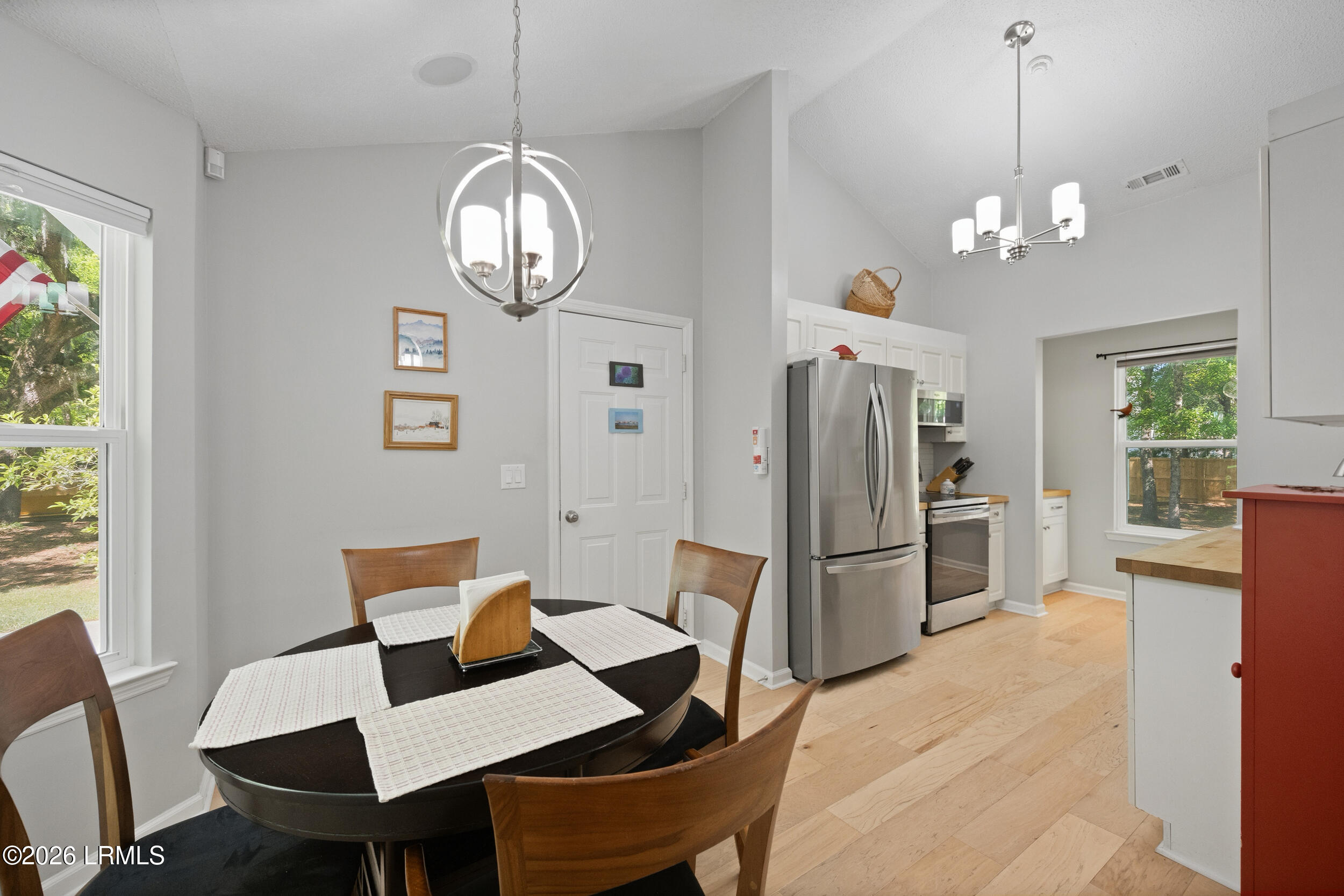 9 State Rd S-7-428 Beaufort, SC 29907 - Photo 11 of 35 13_9-white-dogwood-rd-013