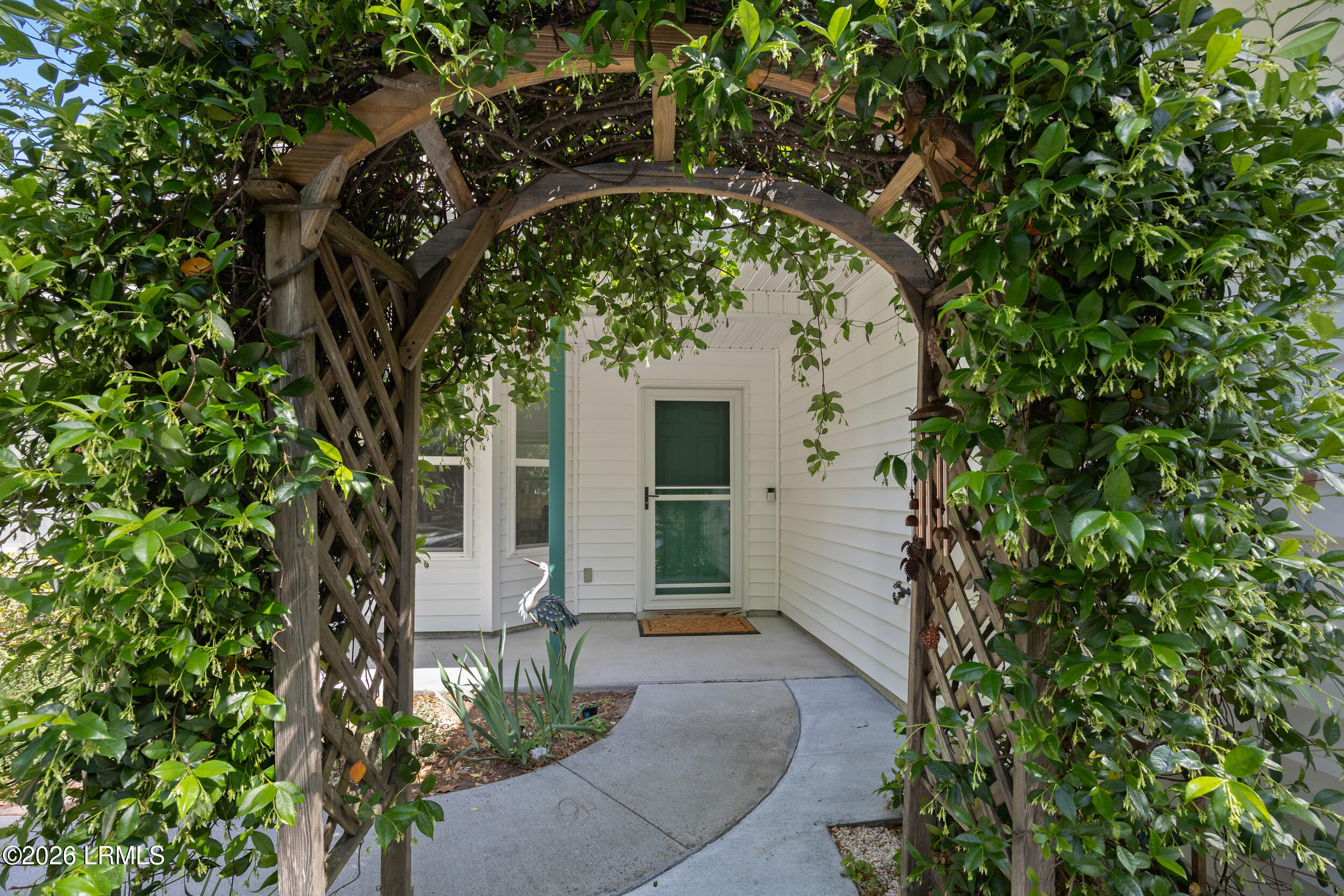 9 State Rd S-7-428 Beaufort, SC 29907 - Photo 4 of 35 6_9-white-dogwood-rd-006