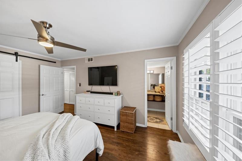 37 La Rue Place Northwest Atlanta, GA 30327 - Photo 20 of 35