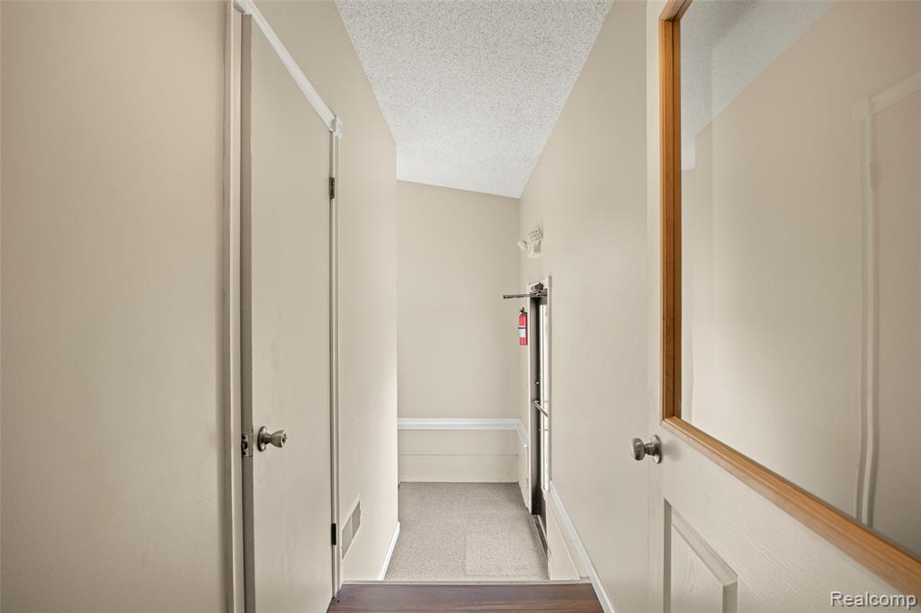 52909 10 Mile Road South Lyon, MI 48178 - Photo 22 of 54 Gallery Image 22