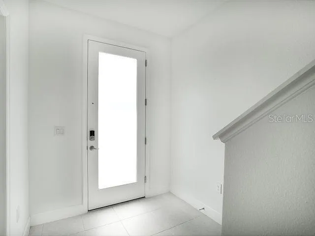 $3,075 | 2062 Packing District Way, Orlando, FL 32804