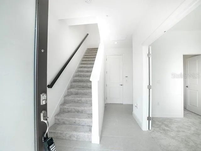 $3,075 | 2062 Packing District Way, Orlando, FL 32804