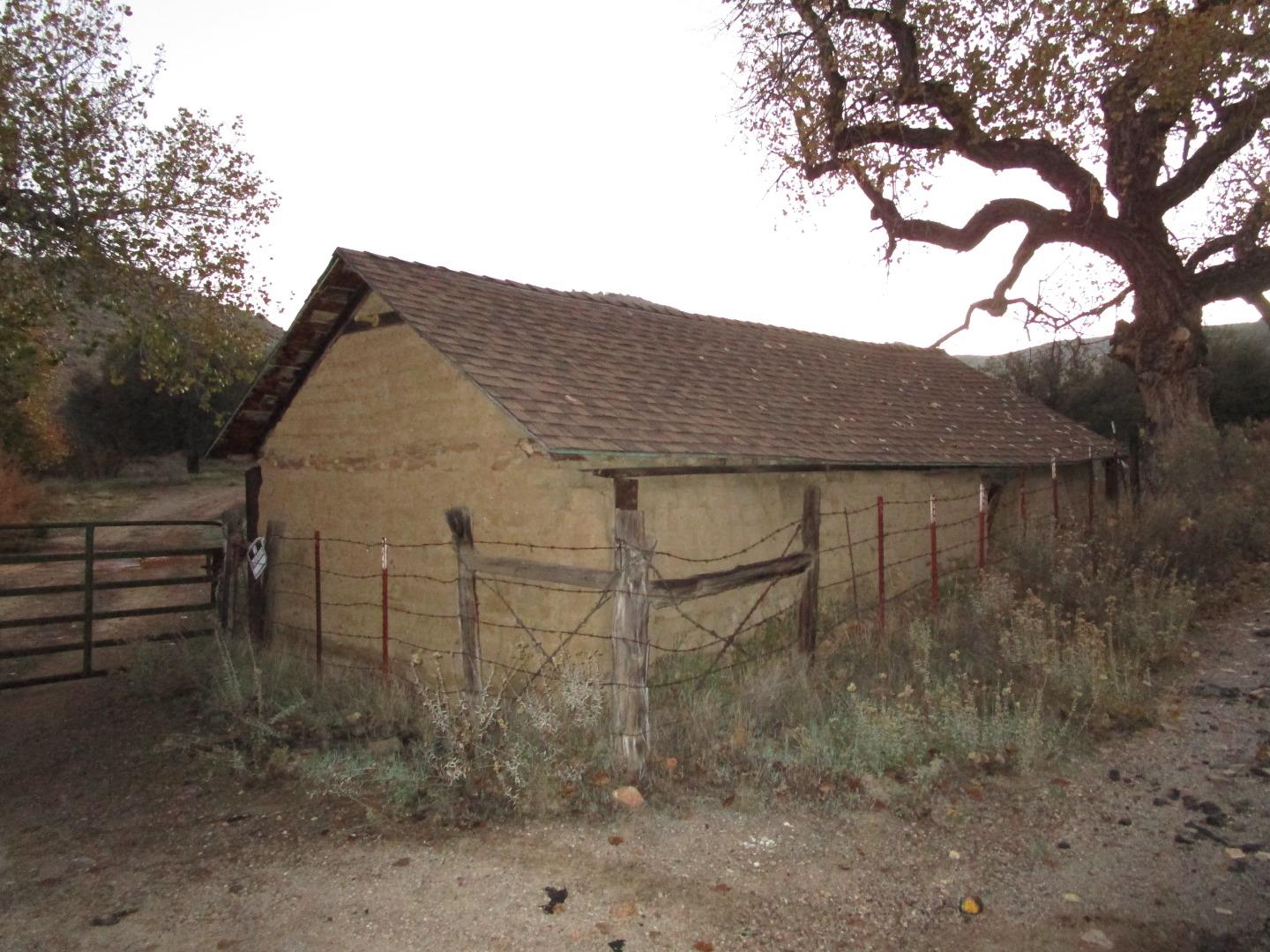 19825 New Idria Road Paicines, CA 95043 - Photo 24 of 35 Gallery Image 24