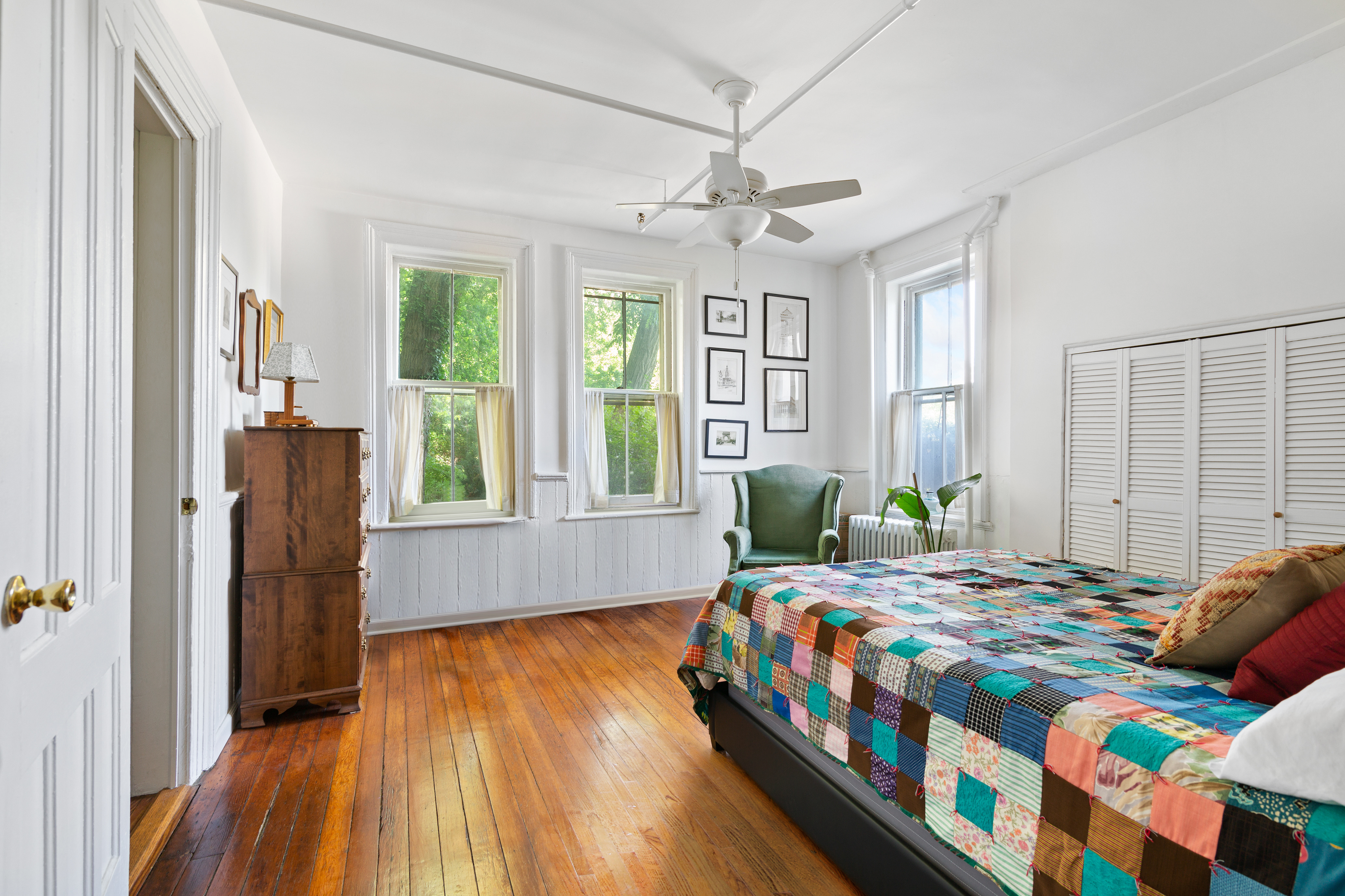 9 Carroll Place Staten Island, NY 10301 - Photo 13 of 20