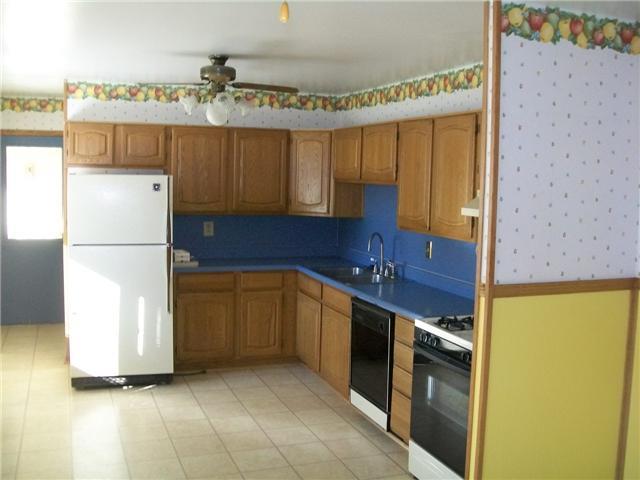 7718 Lewis Road Indianapolis, IN 46256 - Photo 6 of 8 Gallery Image 6