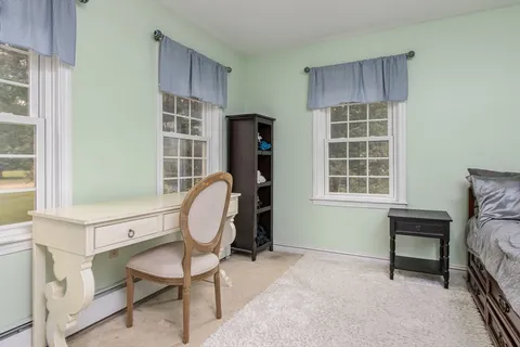 $899,900 | 67 Parkhurst Street, Dunstable, MA 01827
