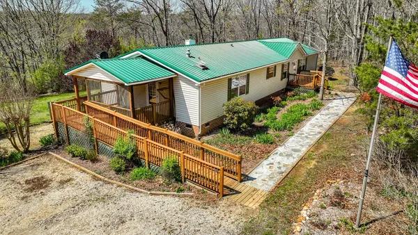 $369,900 | 384 McNeish Lane, Gladstone, VA 24553