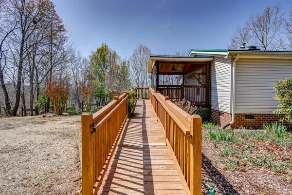$369,900 | 384 McNeish Lane, Gladstone, VA 24553