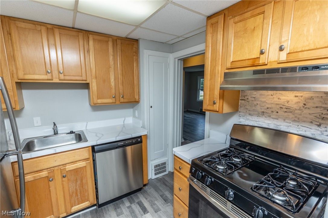 4166 Ellison Road South Euclid, OH 44121 - Photo 7 of 34 Gallery Image 7