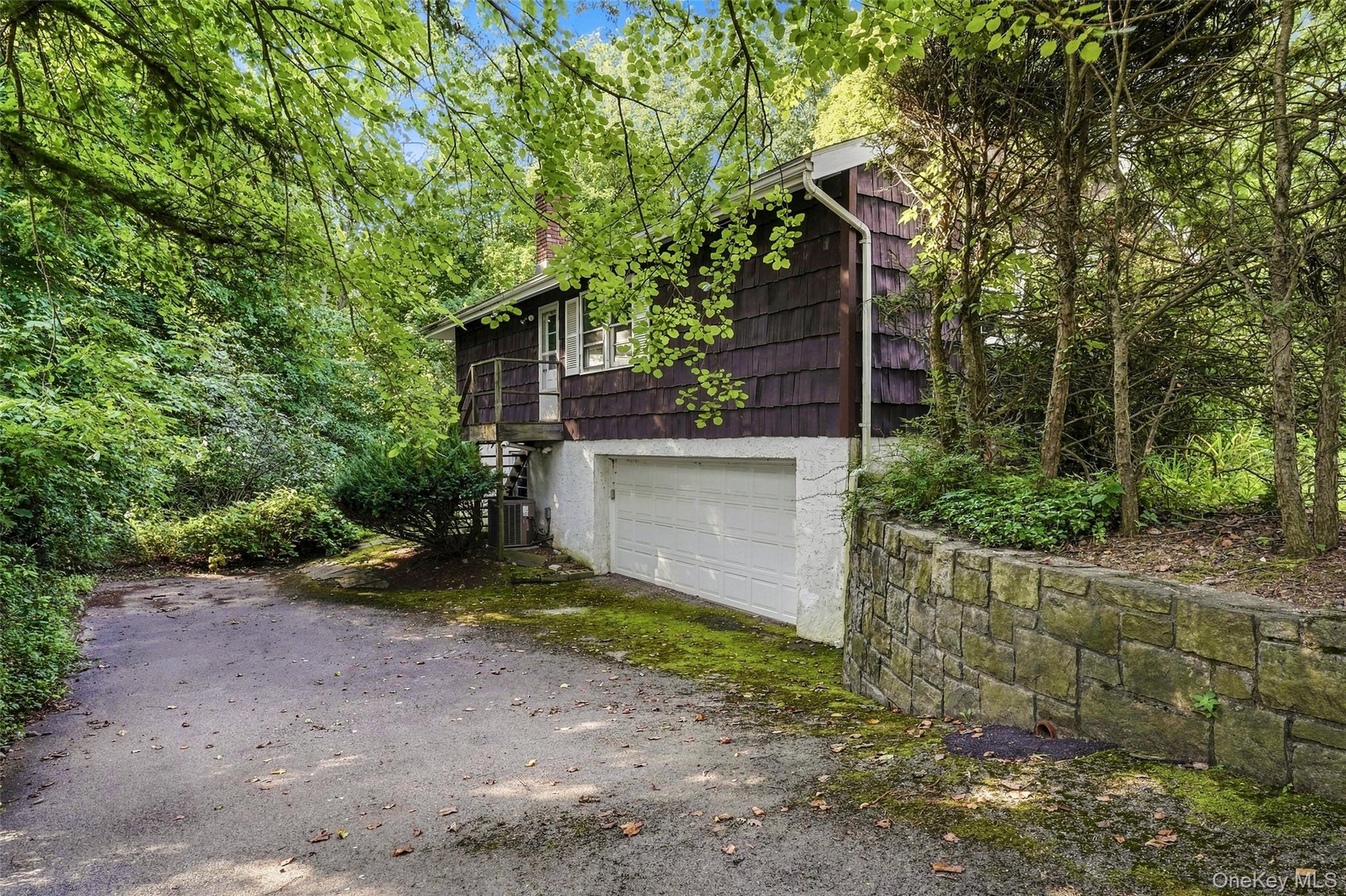 7 Overhill Road New Rochelle, NY 10804 - Photo 30 of 34 Gallery Image 30