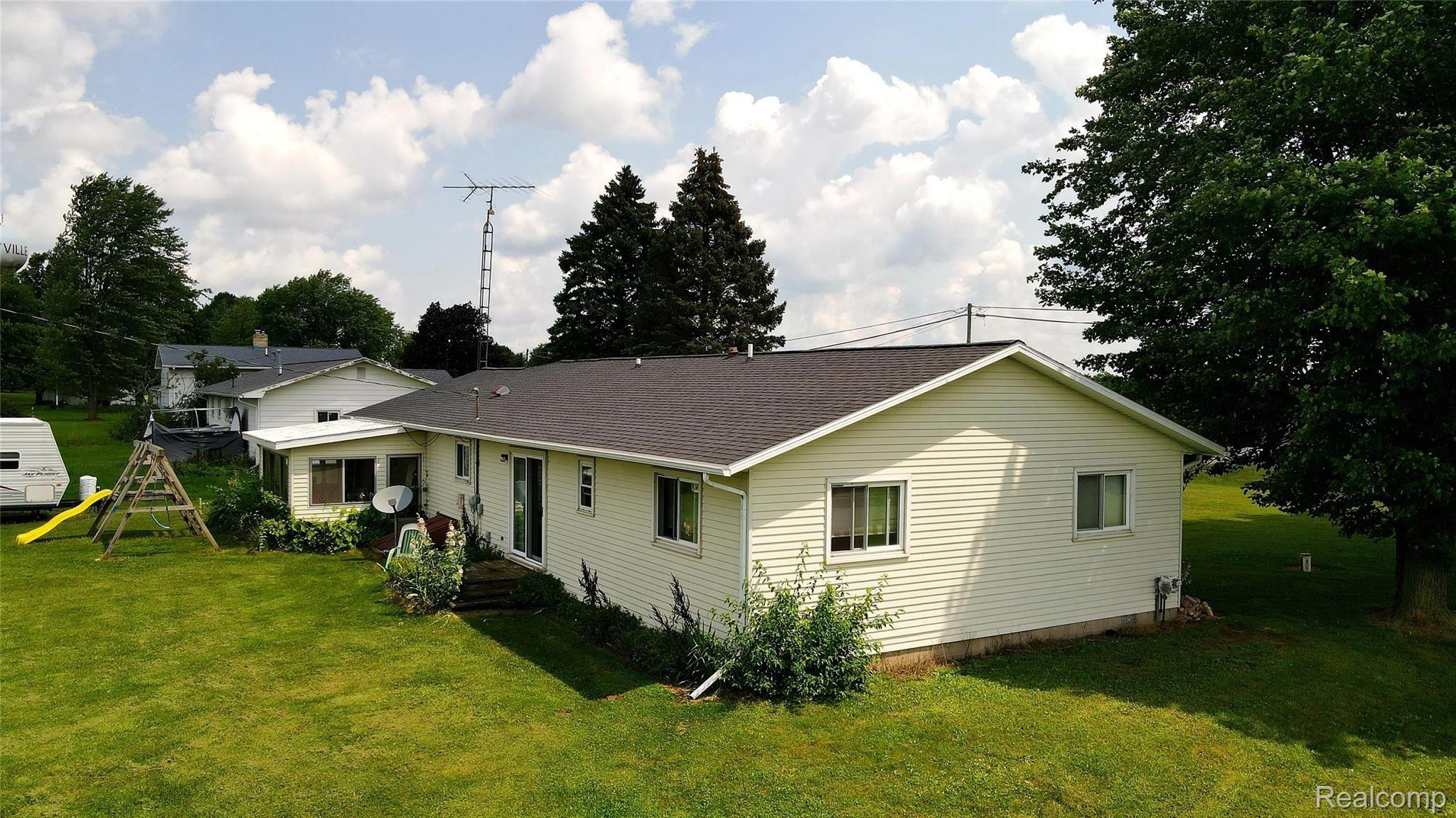 6616 South Schott Road Mayville, MI 48744 - Photo 14 of 14 Photo_6553884_DJI_284_jpg_4770998_0_202171412334_photo_original.jpg