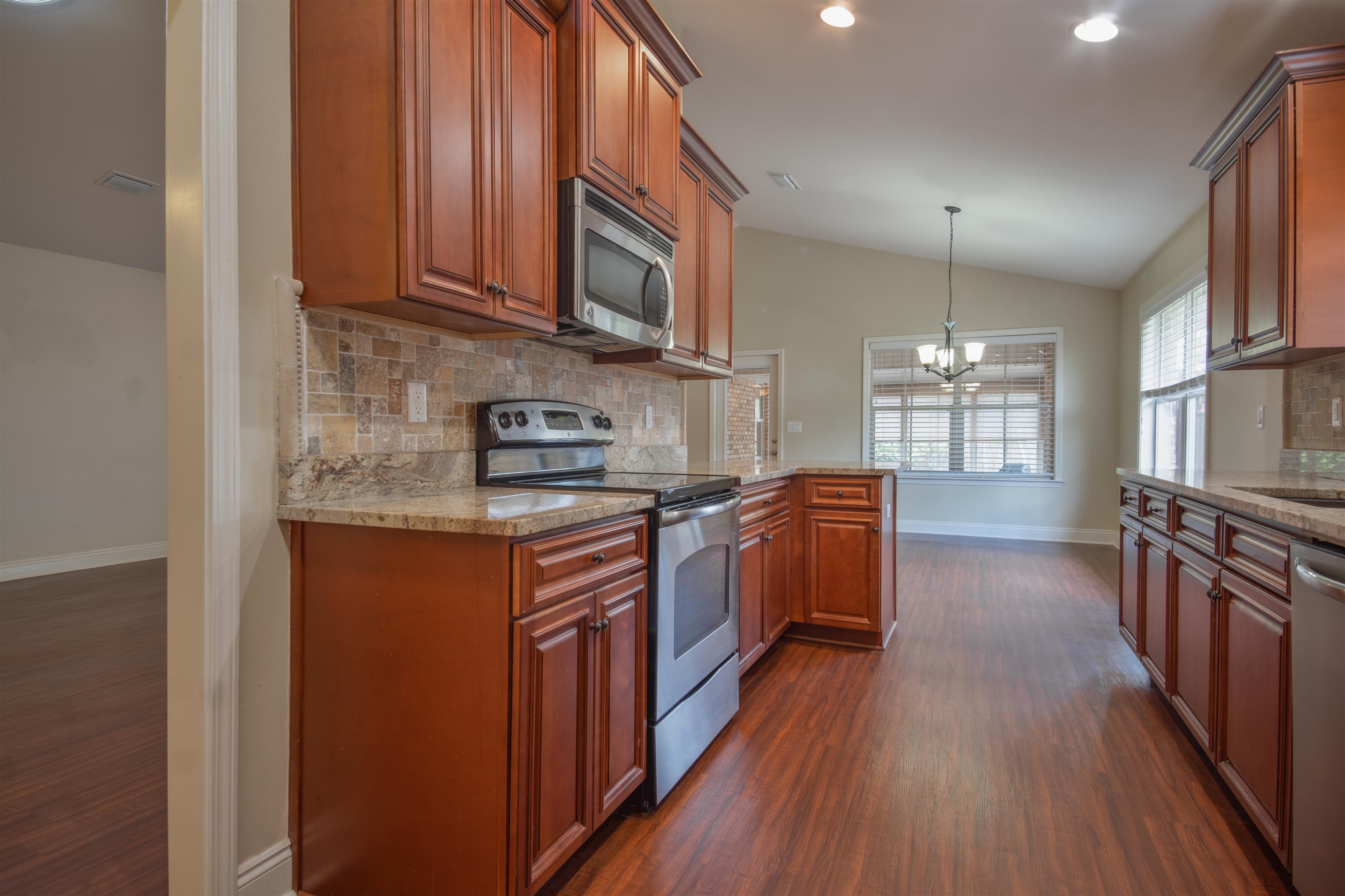 1705 Covington Lane Foley, AL 36535 - Photo 9 of 26