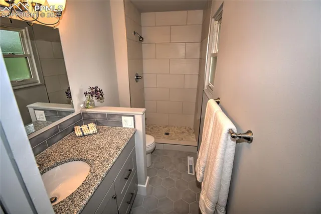 en empty room with windows